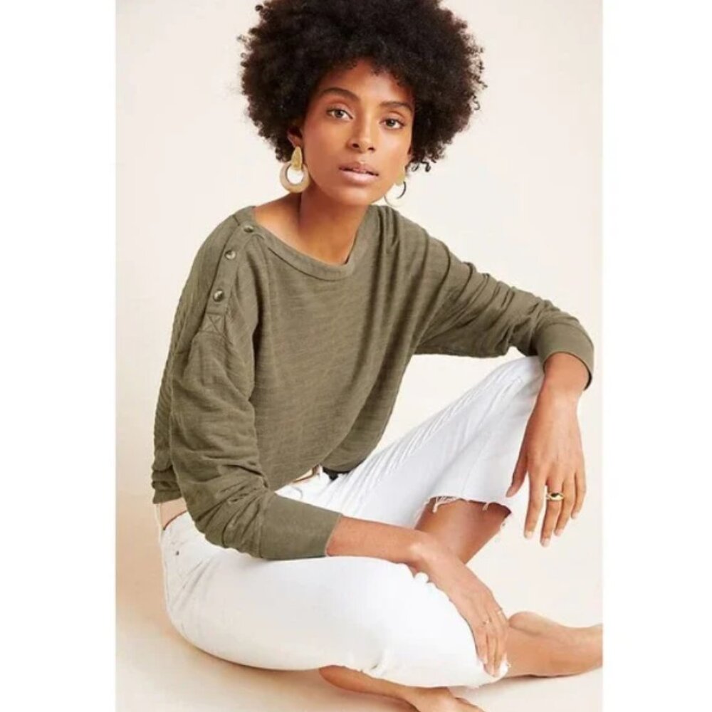 Anthropologie Delilah pullover button sleeve top XS